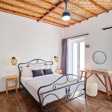 Psathi Beach House Kímolos Екстериор снимка