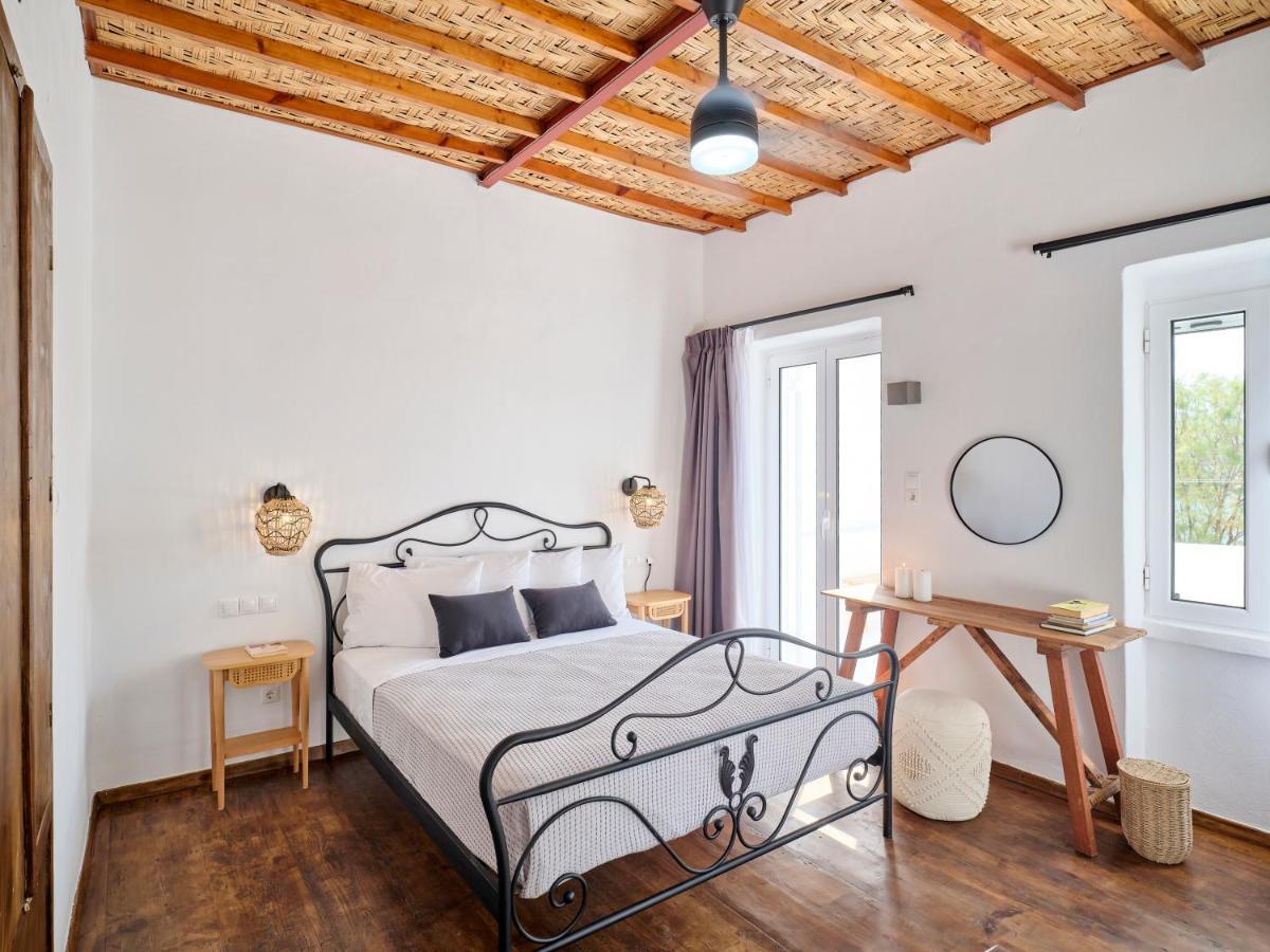 Psathi Beach House Kímolos Екстериор снимка