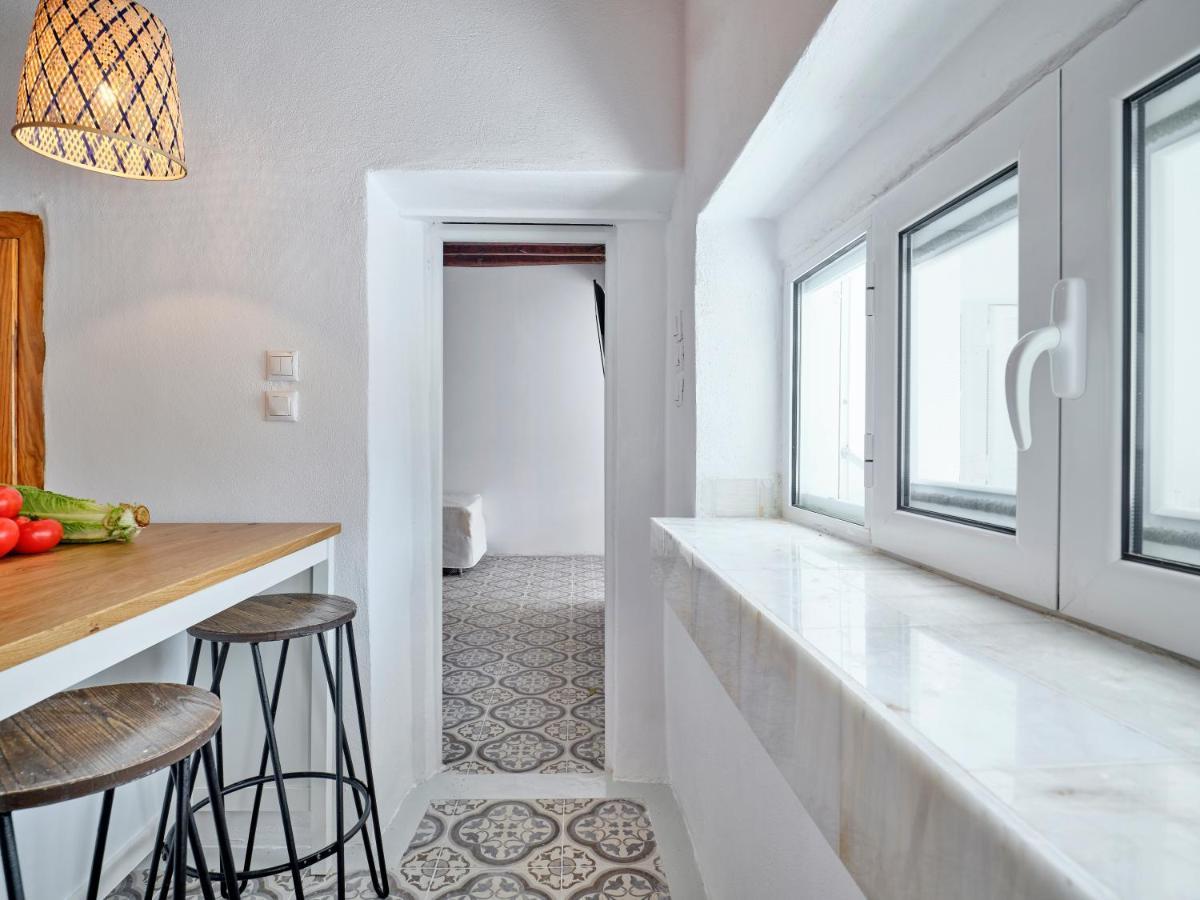 Psathi Beach House Kímolos Екстериор снимка